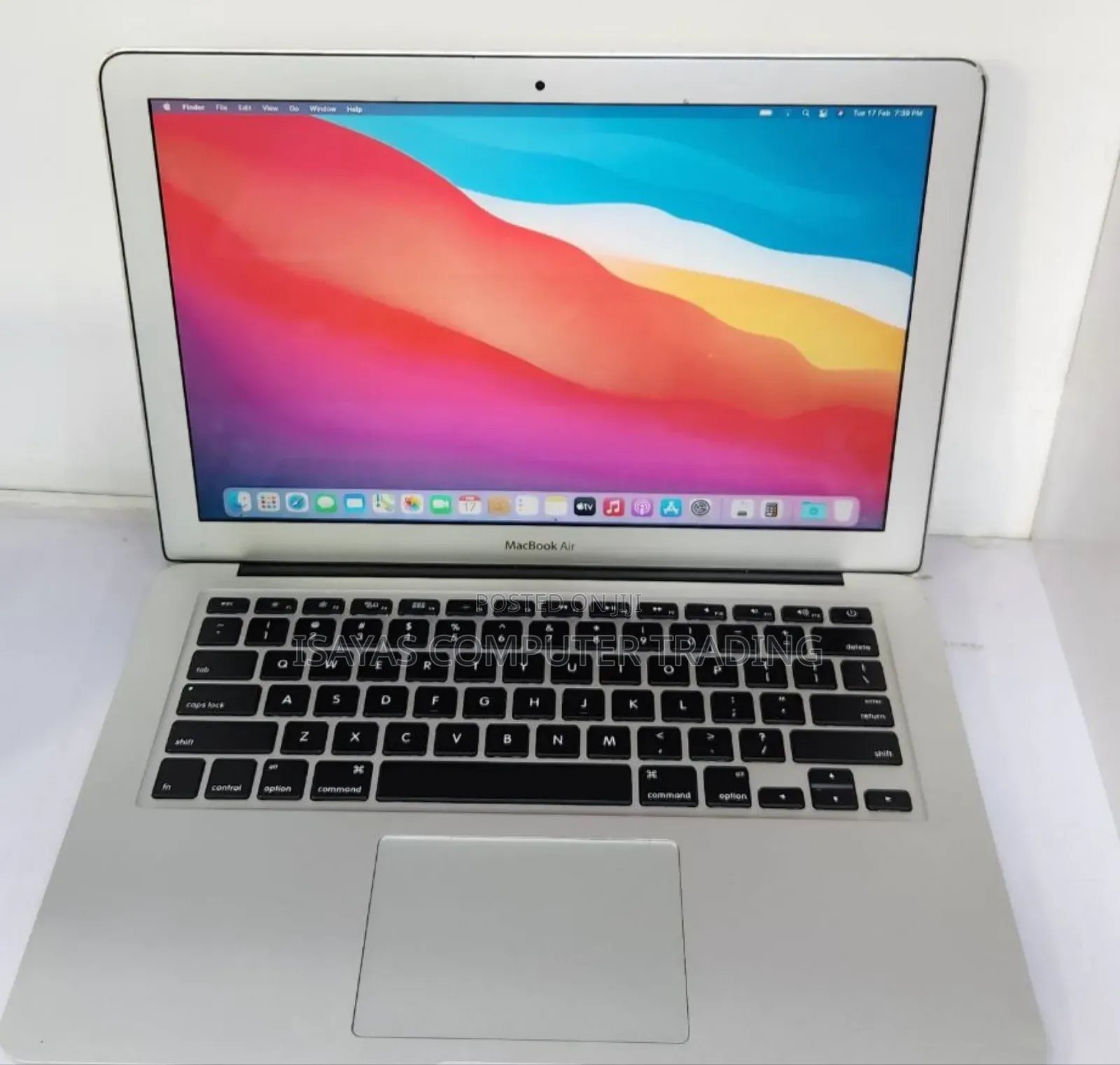 New Laptop Apple MacBook Air 2017 8GB Intel Core I5 SSD 256GB