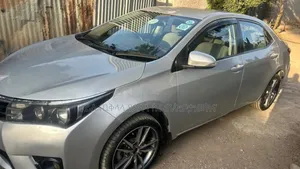 Toyota Corolla 2015 Silver