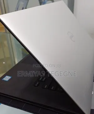 New Laptop Dell XPS 15 16GB Intel Core I9 SSD 512GB