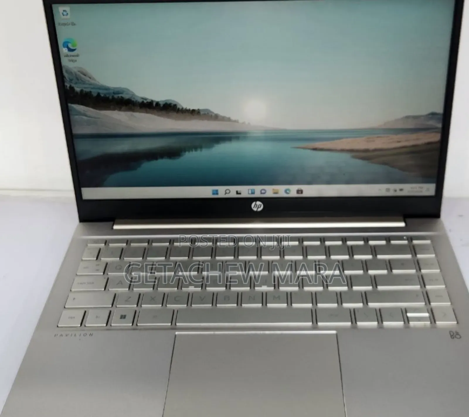 New Laptop HP Pavilion 15 8GB Intel Core 3 SSD 256GB