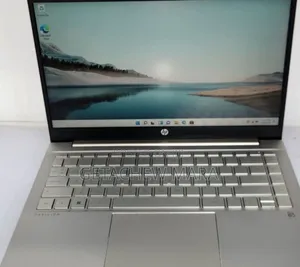 New Laptop HP Pavilion 15 8GB Intel Core 3 SSD 256GB