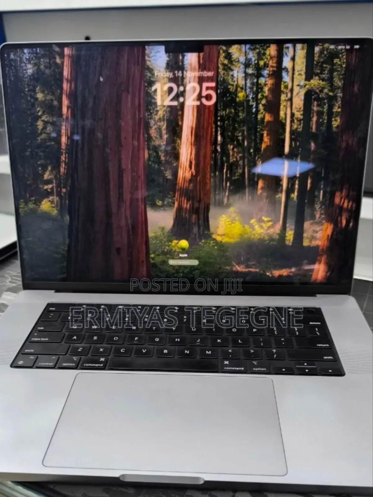 New Laptop Apple MacBook Pro M1 16GB Intel Core I5 SSD 512GB