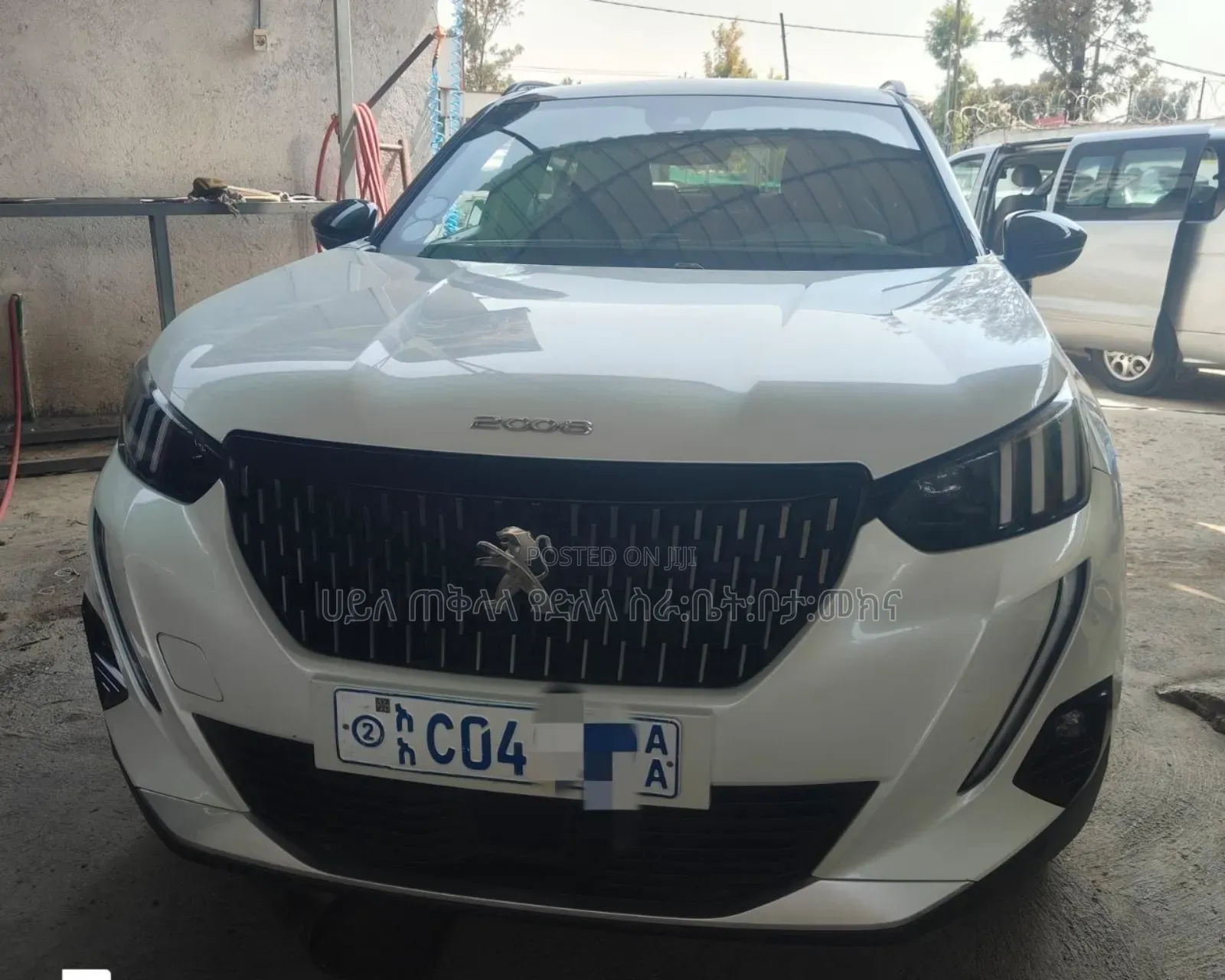 Peugeot 2008 2022 Off white