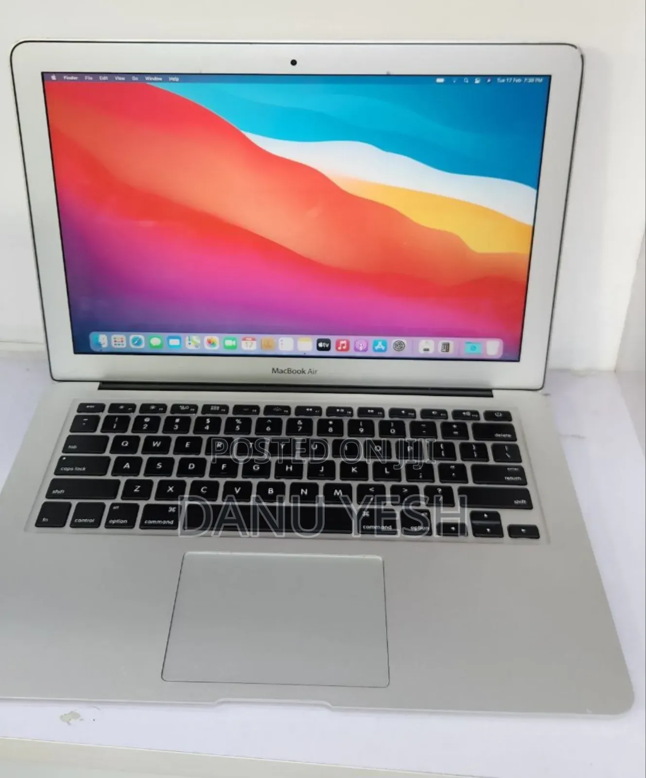New Laptop Apple MacBook Air 2017 8GB Intel Core I5 SSD 256GB