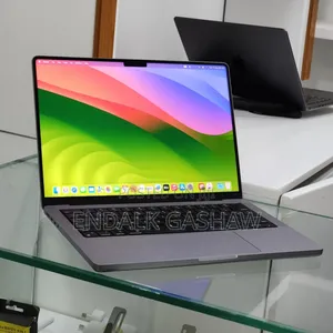 New Laptop Apple MacBook Pro M1 32GB Apple M1 SSD 512GB