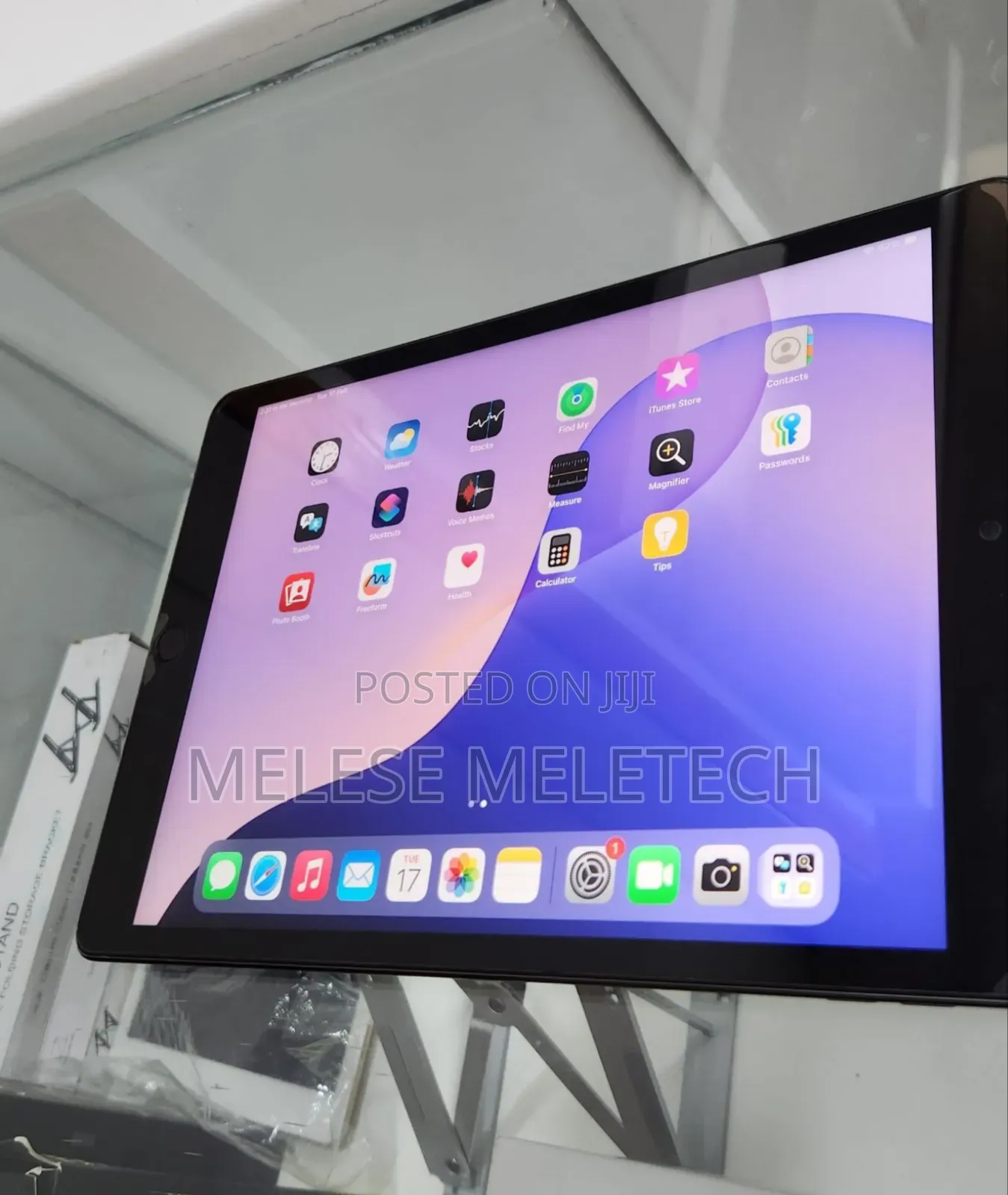 New Apple iPad Wi-Fi +3G 256 GB Gray