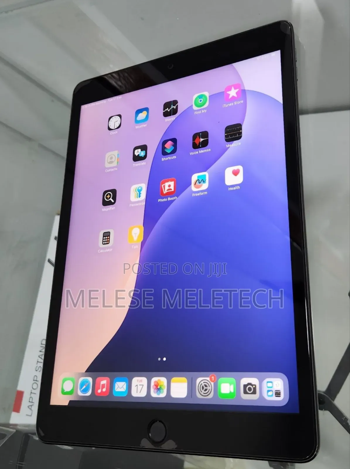 New Apple iPad Wi-Fi +3G 256 GB Gray