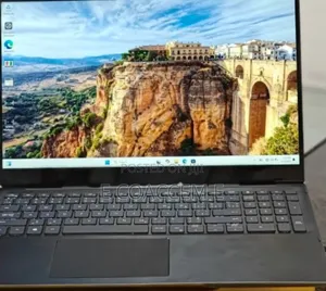 New Laptop Dell Inspiron 7566 16GB Intel Core I7 SSD 512GB