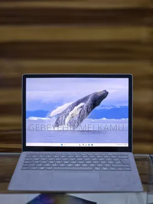 New Laptop Microsoft Surface 16GB Intel Core I7 SSD 256GB