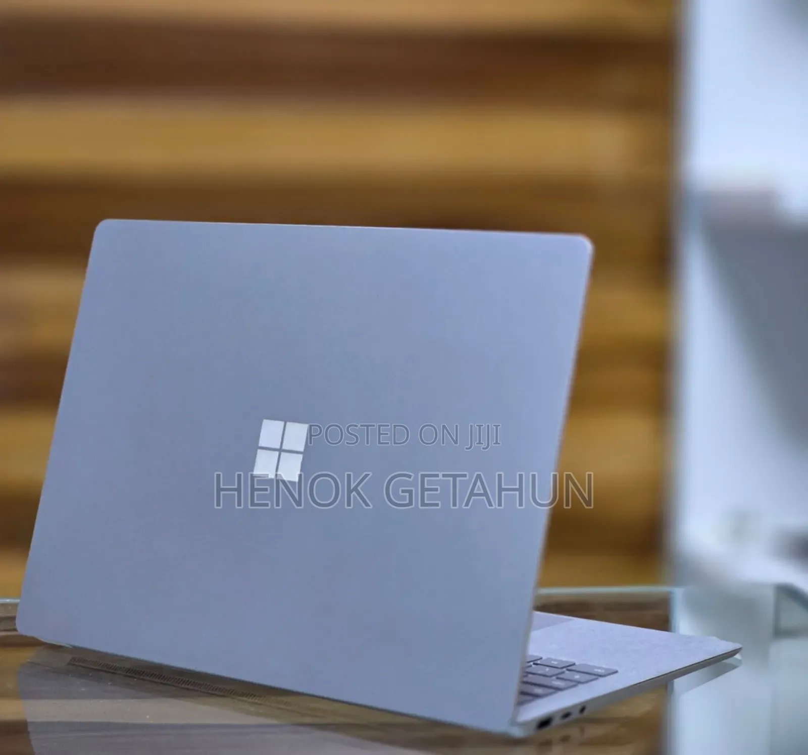 New Laptop Microsoft Surface 16GB Intel Core I7 SSD 256GB