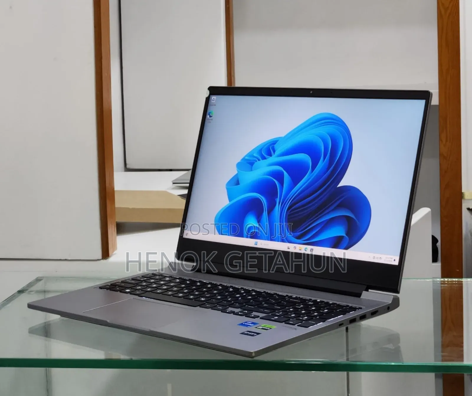 New Laptop HP Omen 16 16GB Intel Core I7 SSD 512GB