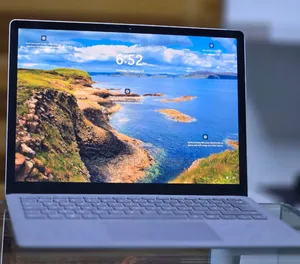 New Laptop Microsoft Surface Book 3 16GB Intel Core I7 SSD 256GB