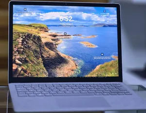 New Laptop Microsoft Surface 16GB Intel Core I7 SSD 256GB