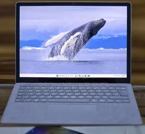 New Laptop Microsoft Surface 16GB Intel Core I7 SSD 256GB