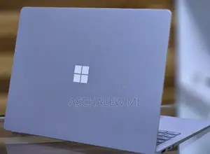 New Laptop Microsoft Surface 16GB Intel Core I7 SSD 256GB