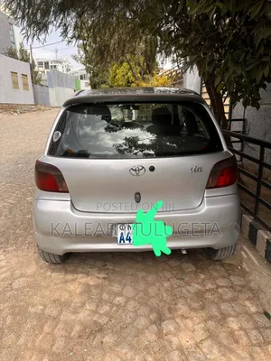 Toyota Vitz 1.0 FWD 3dr 2001 Silver