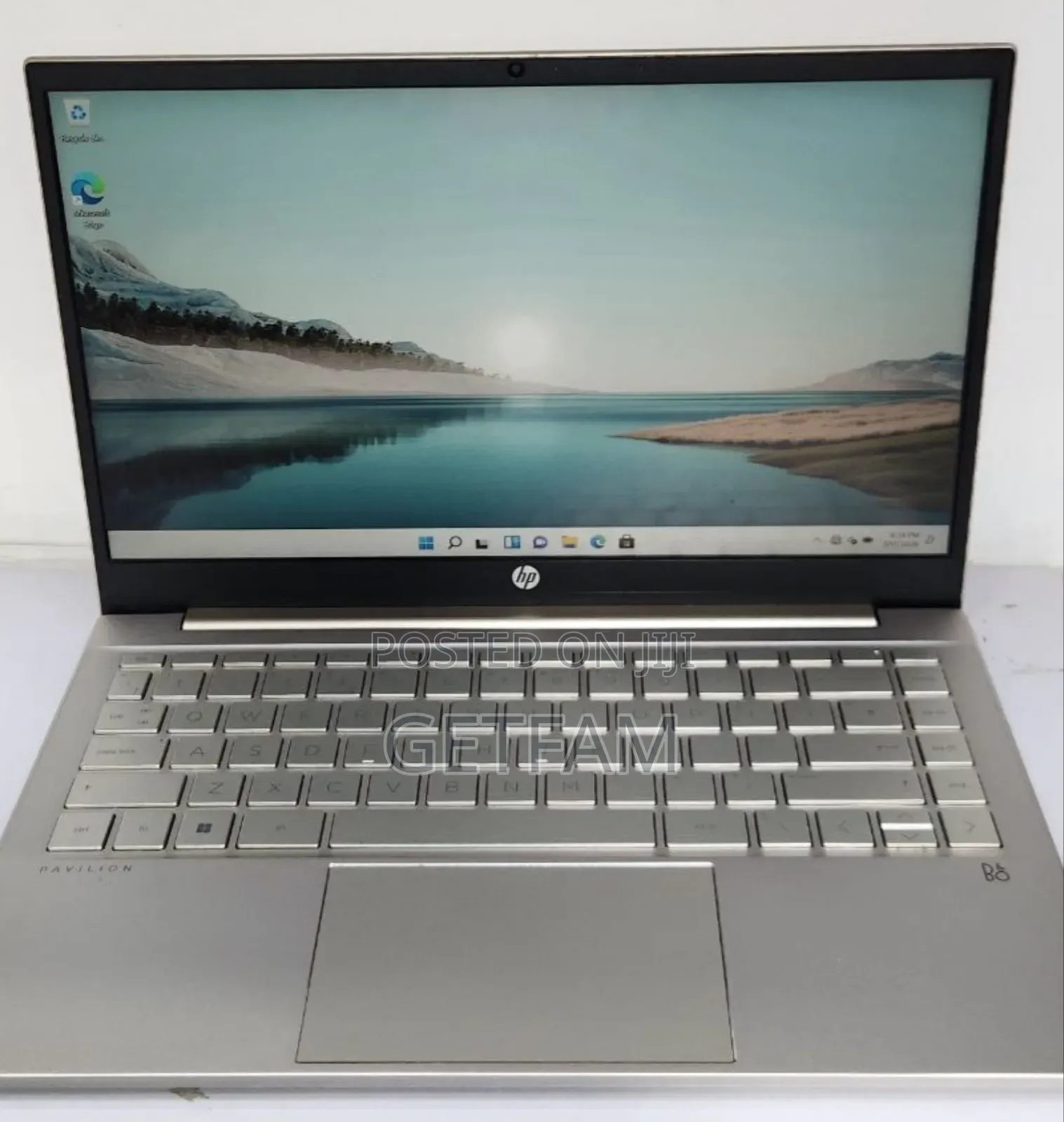 New Laptop HP Pavilion 15 8GB Intel Core I3 SSD 256GB