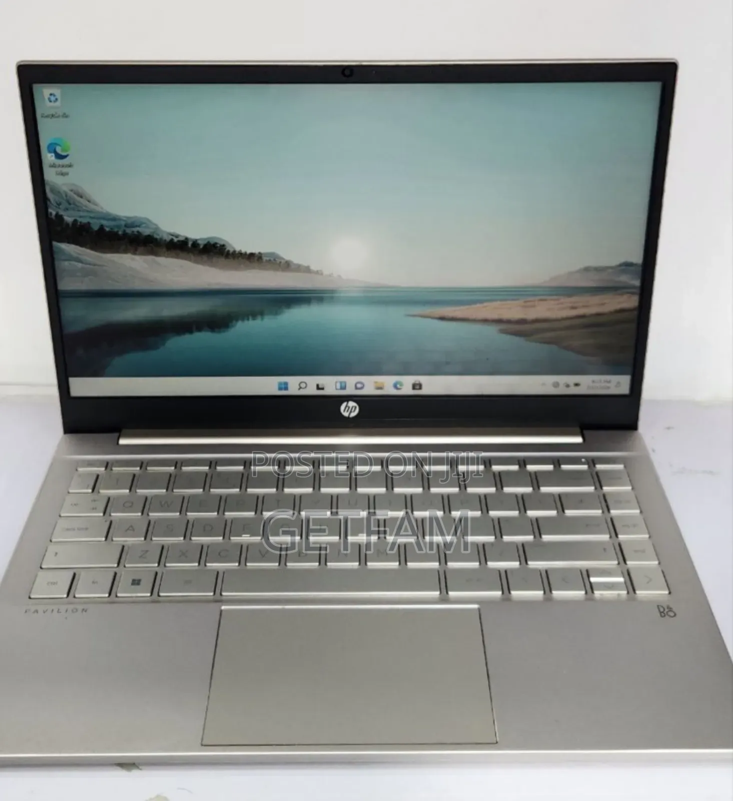 New Laptop HP Pavilion 15 8GB Intel Core I3 SSD 256GB