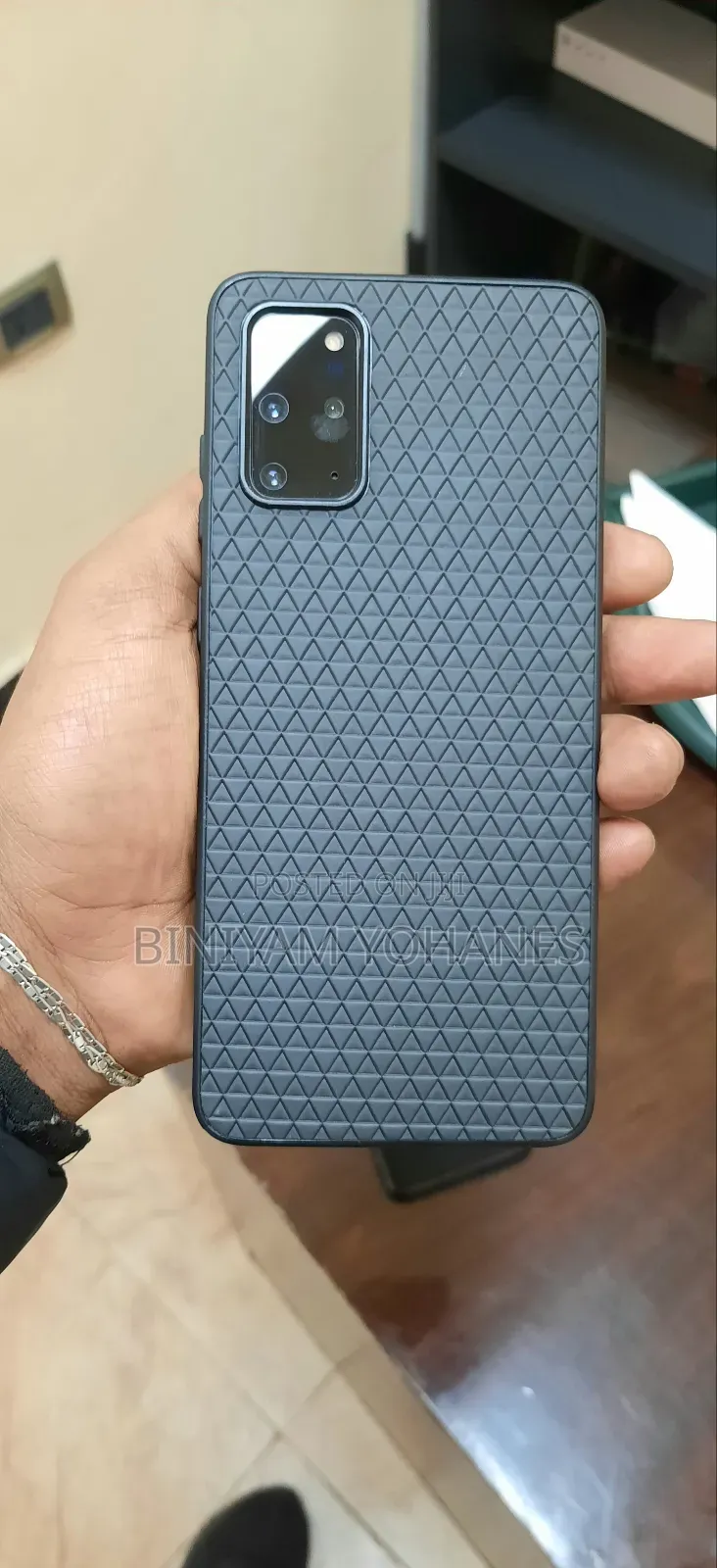 New Samsung Galaxy S20+ 5G 256 GB Black