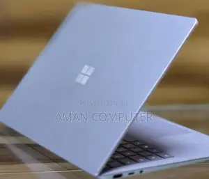 New Laptop Microsoft Surface 16GB Intel Core I7 SSD 256GB