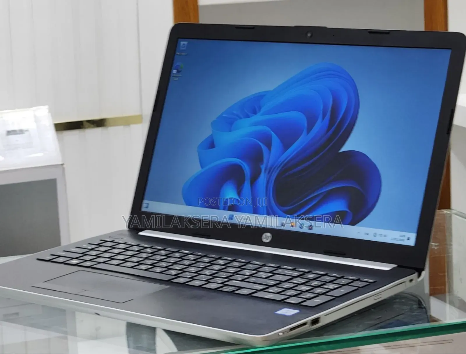 New Laptop HP Stream Notebook 4GB Intel Core I3 HDD 1T