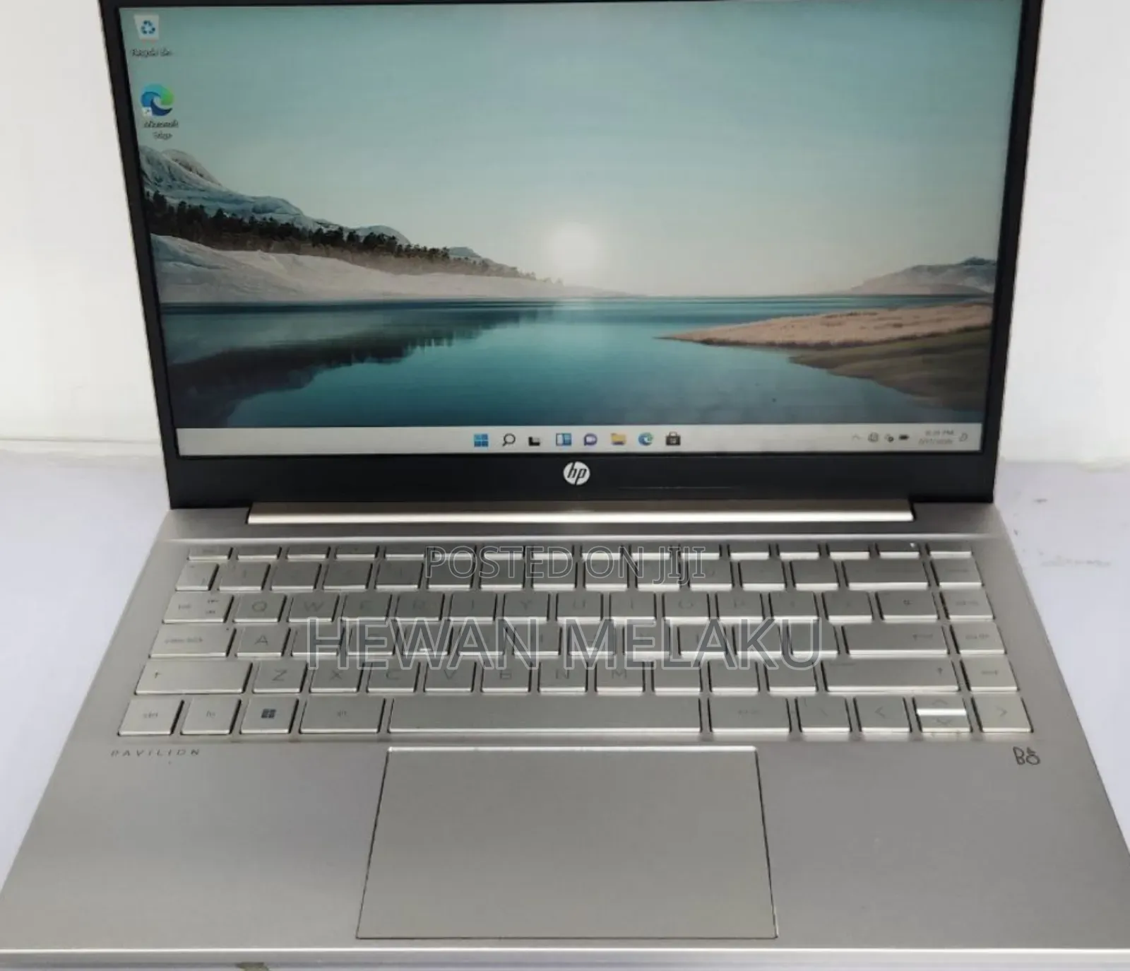 New Laptop HP Pavilion 14 8GB Intel Core I3 SSD 256GB