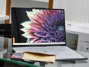 New Laptop Lenovo Yoga 7i 16GB Intel Core I7 SSD 1T