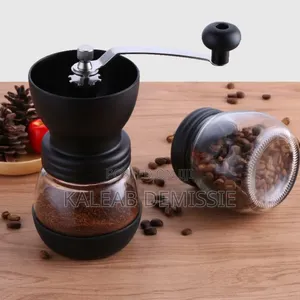 በእጅ የሚሰራ የቡና መፍጫ Manual Coffee Grinder
