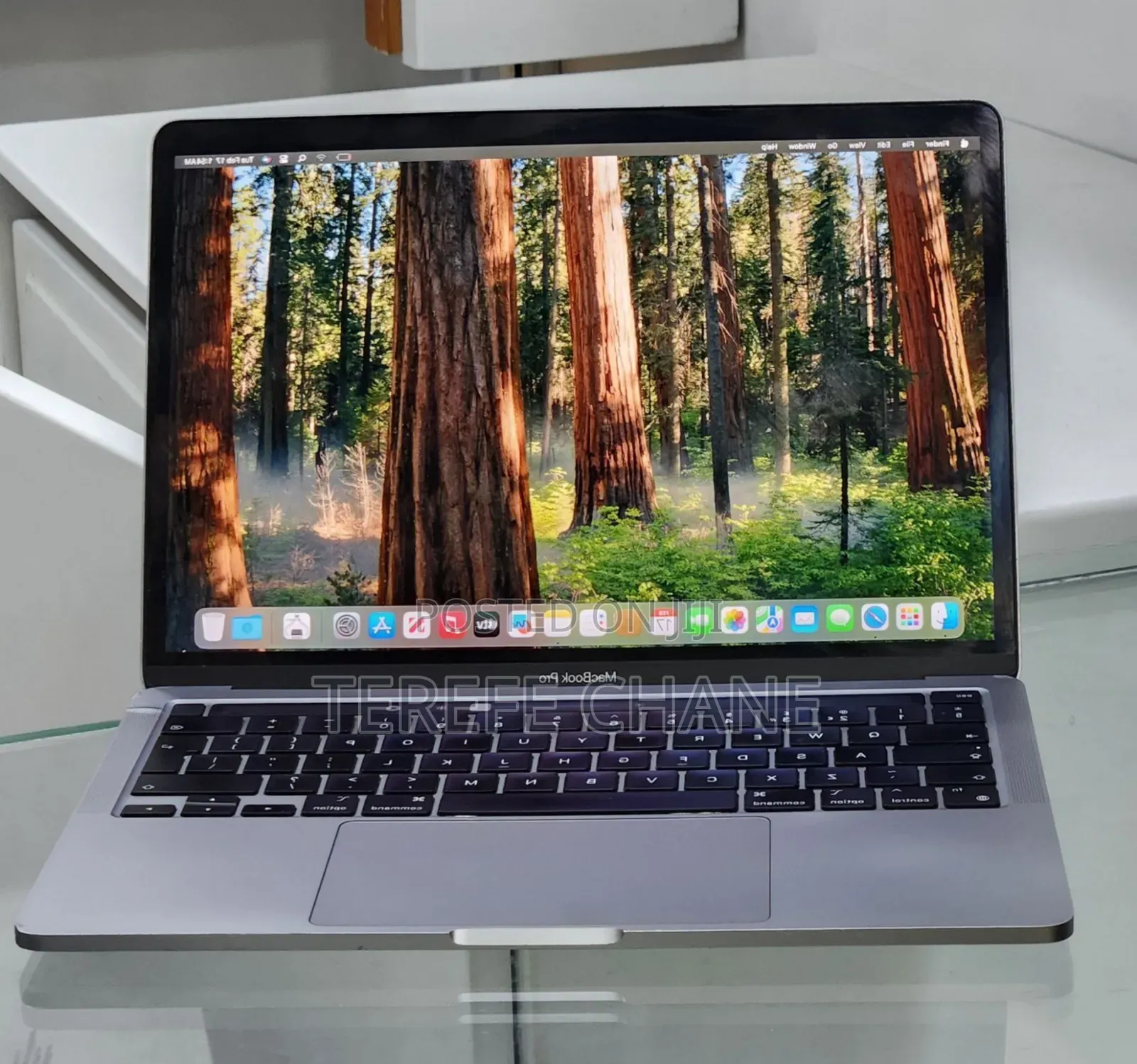 New Laptop Apple MacBook Pro M1 8GB Intel Core I5 SSD 256GB