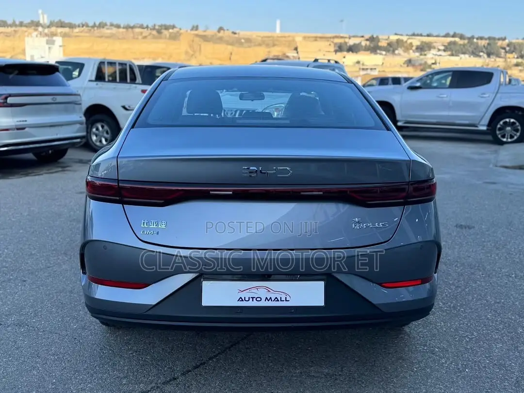 New BYD Qin Plus DM-i 2025 Gray