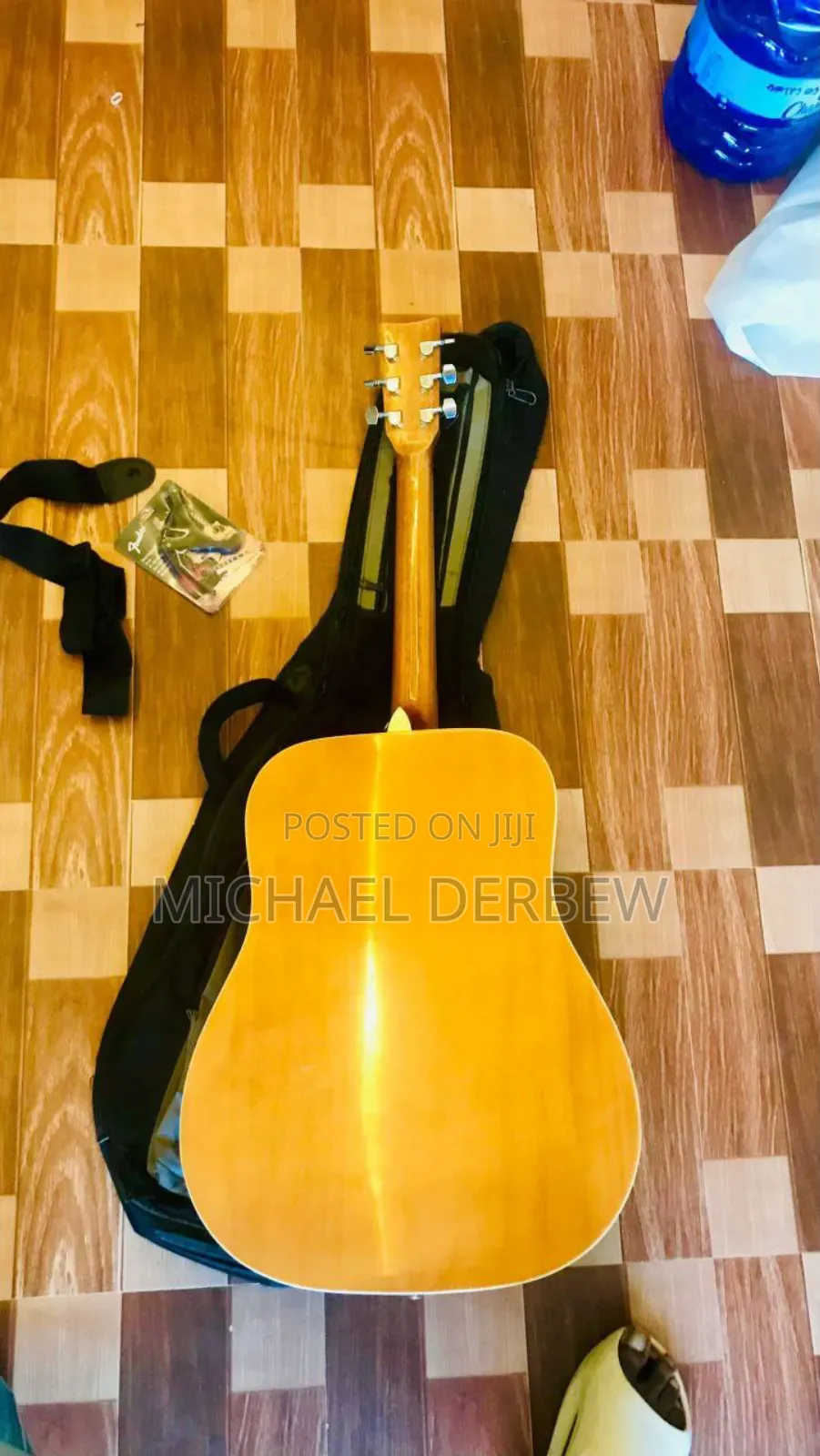 Yamaha F 40 Acoustic Guitar!