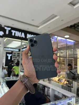 Apple iPhone 11 Pro Max 256 GB Green