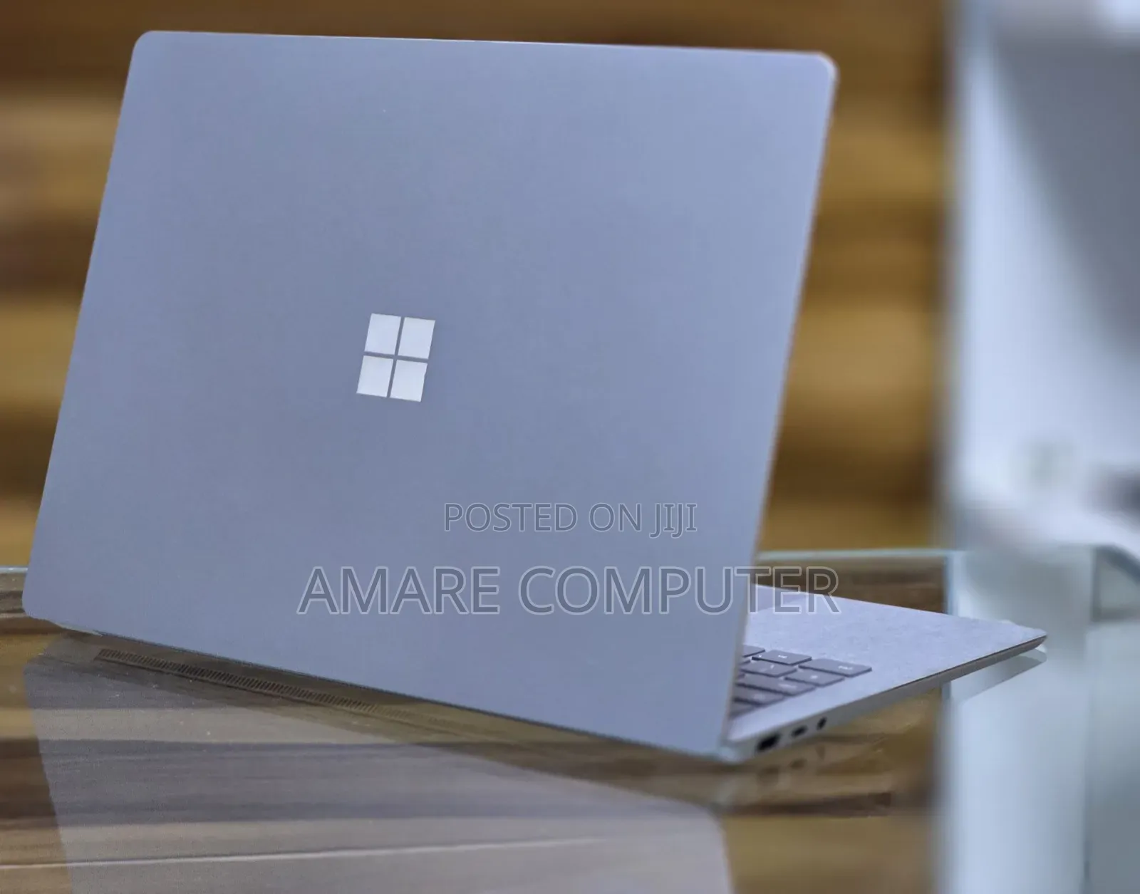 New Laptop Microsoft Surface 16GB Intel Core I7 SSD 256GB