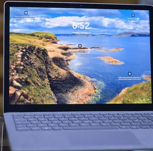 New Laptop Microsoft Surface 16GB Intel Core I7 SSD 256GB