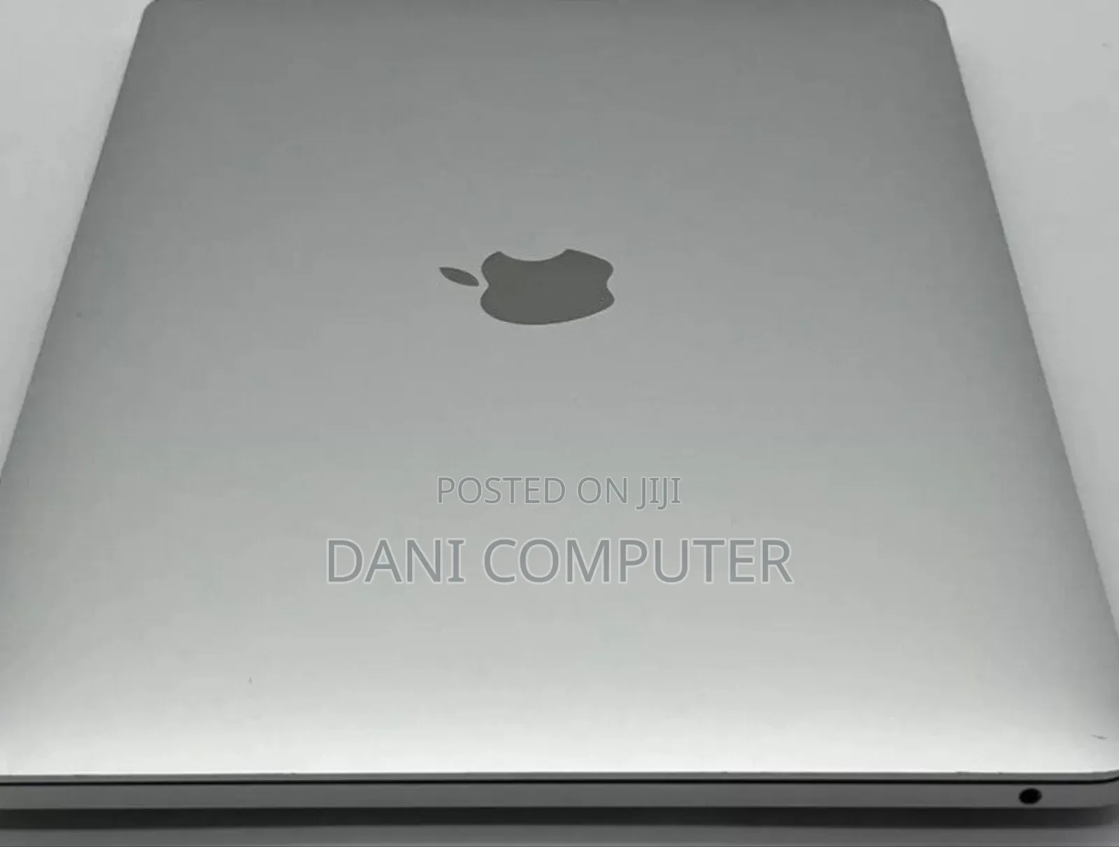 New Laptop Apple MacBook Pro 2017 16GB Intel Core I7 SSD 512GB