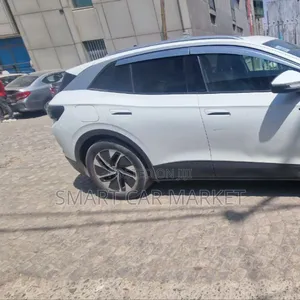 Volkswagen ID.4 2023 White