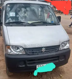 Suzuki Eeco 2025 Silver