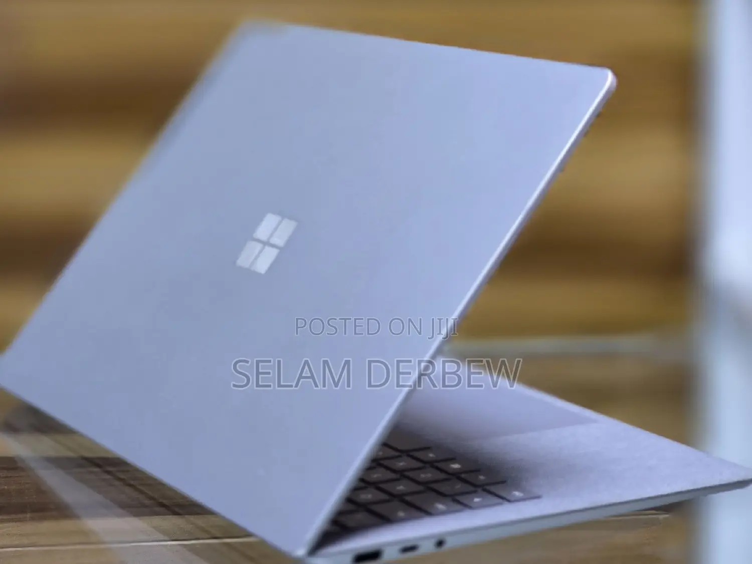 New Laptop Microsoft Surface 16GB Intel Core I7 SSD 512GB