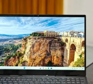 New Laptop Dell Inspiron 7566 16GB Intel Core I7 SSD 512GB