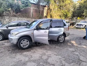 Toyota RAV4 2005 Gray