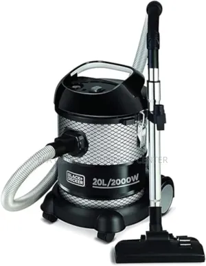 Black,And,Decer Vaccum Cleaner