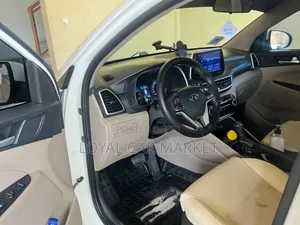 Hyundai Tucson 2019 White