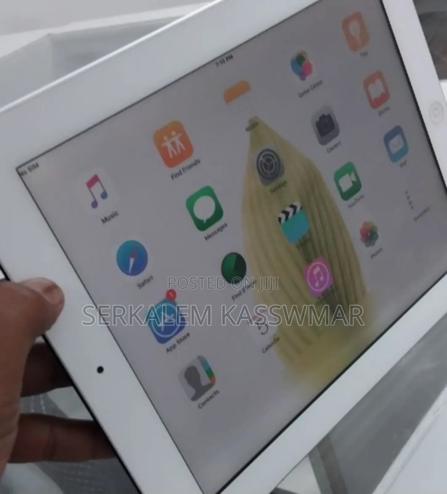 New Apple iPad 3 Wi-Fi 32 GB Silver