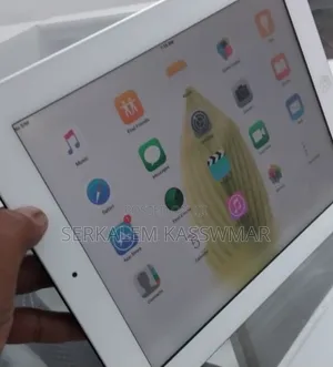 New Apple iPad 3 Wi-Fi 32 GB Silver