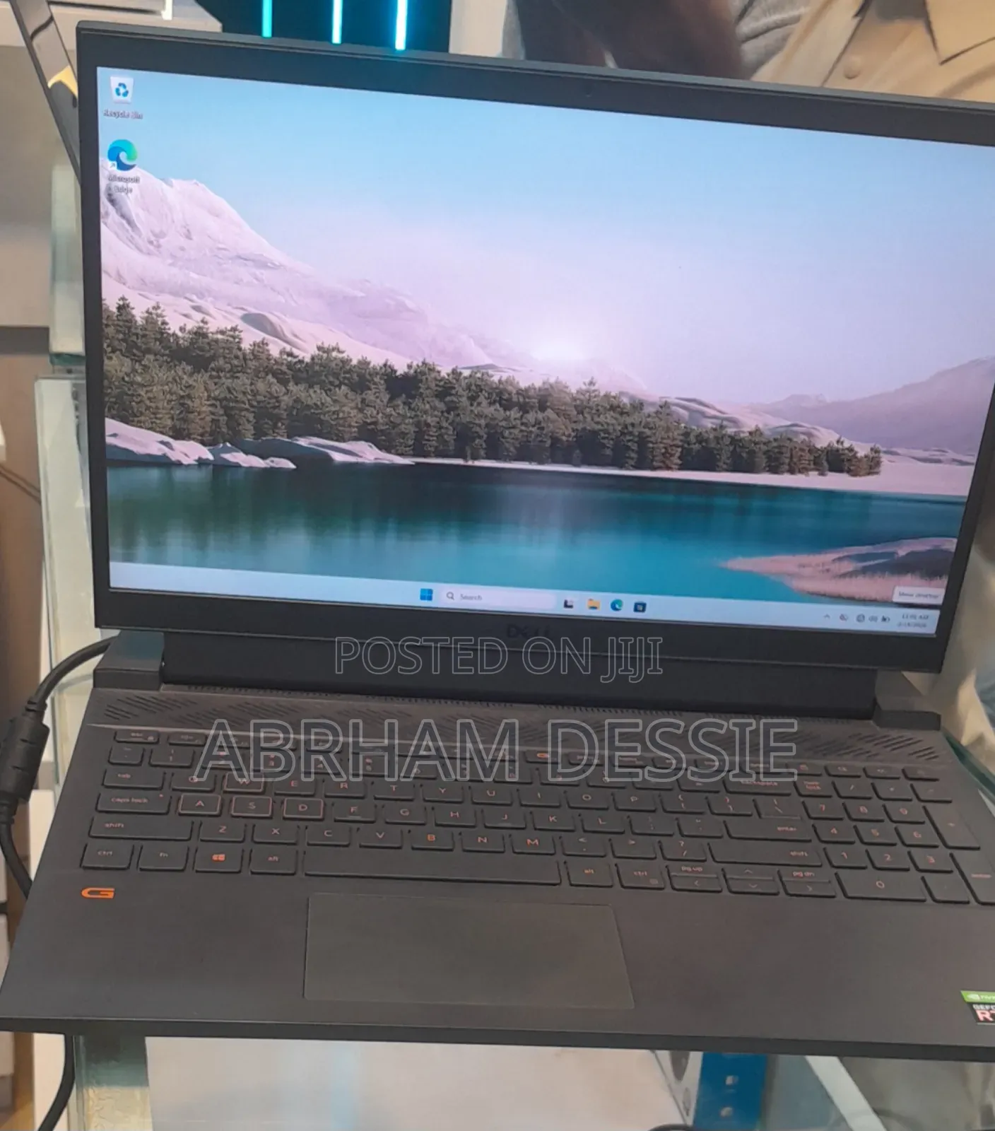 New Laptop Dell 16GB Intel Core I7 SSD 512GB