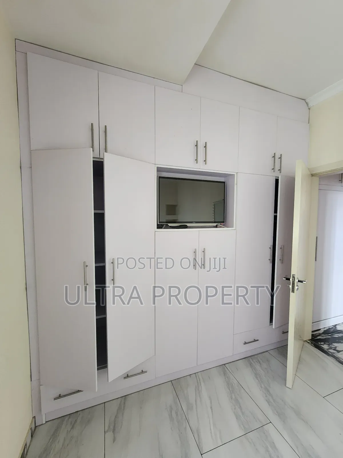 Furnished 2bdrm Apartment in Bole for rent