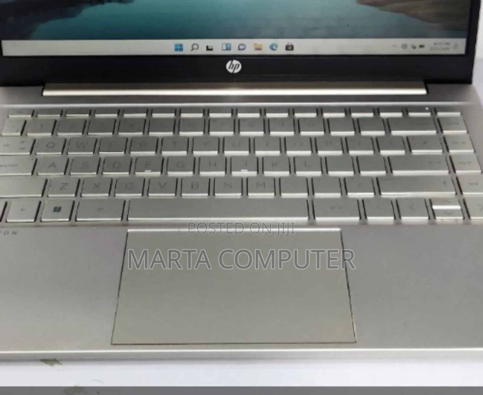 New Laptop HP Pavilion 15 8GB Intel Core I3 SSD 256GB