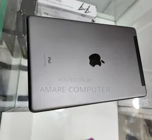 New Apple iPad 10.2 (2021) 256 GB