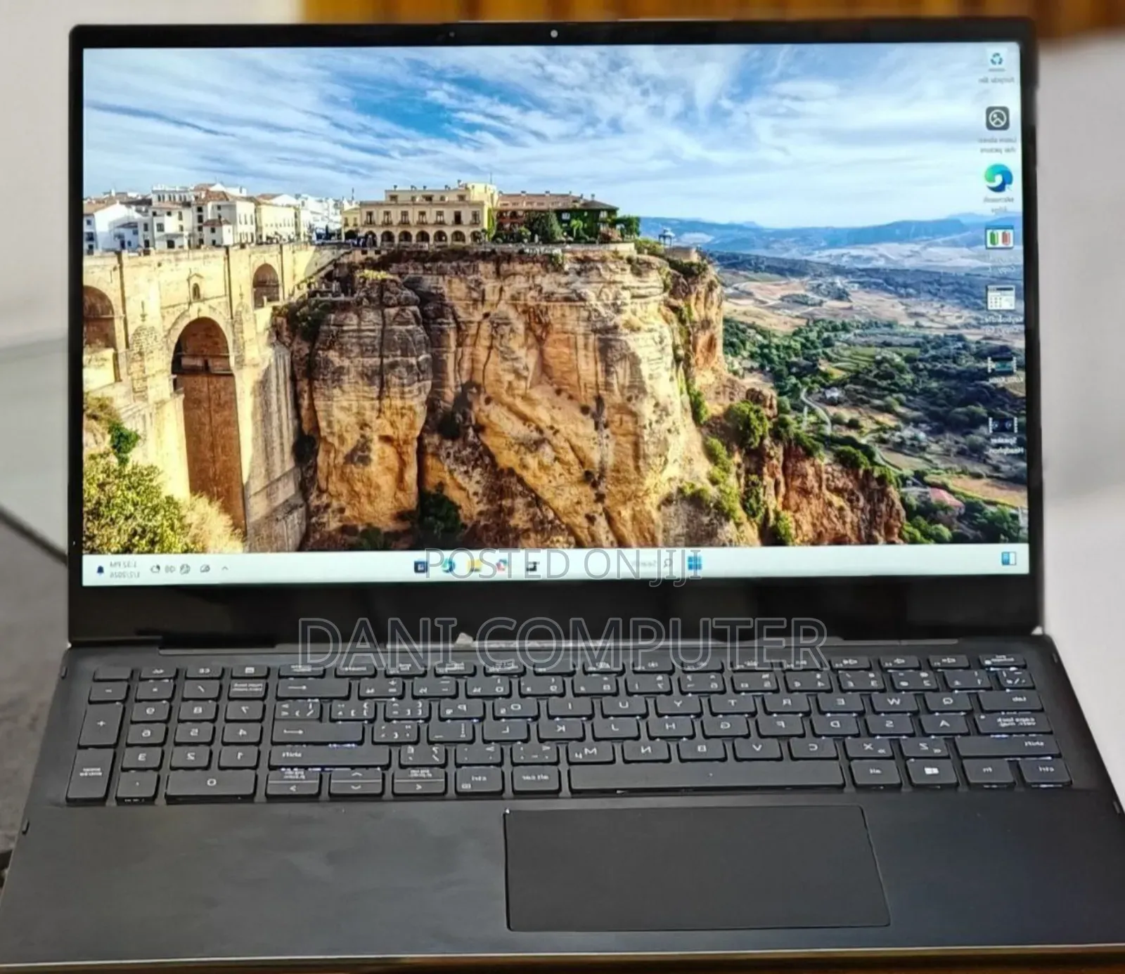New Laptop Dell 16GB Intel Core I7 SSD 512GB