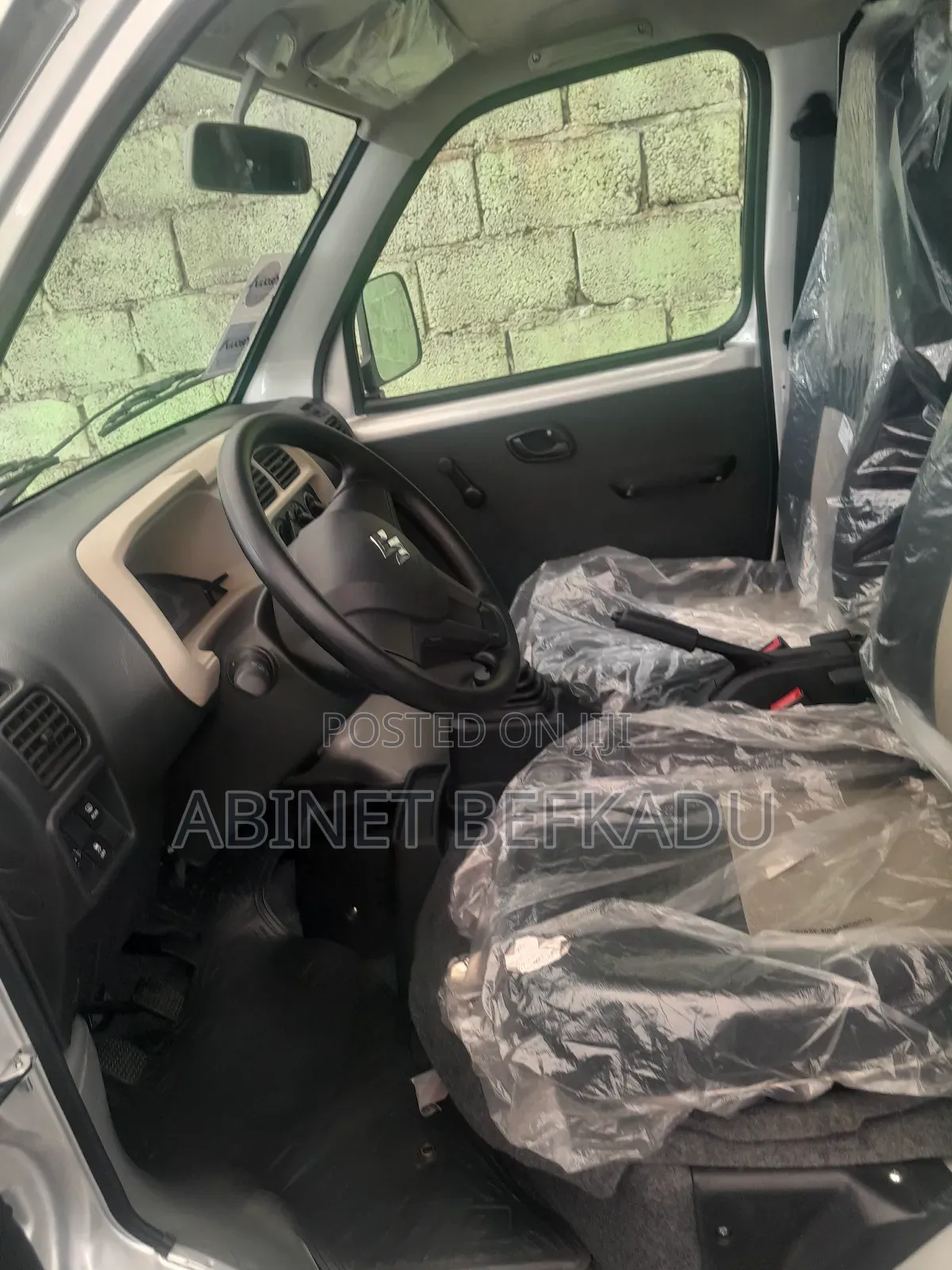 Suzuki Eeco 2025 Silver